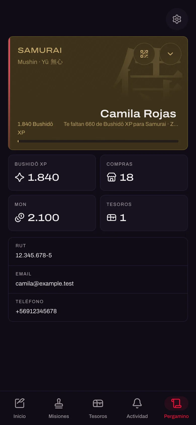 Perfil ficticio en tema oscuro con nivel Samurai, progreso de Bushidō XP y navegación inferior.